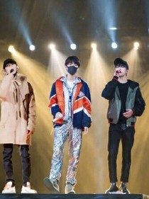 TFBOYS2019年湖南衛(wèi)視跨年演唱會彩排