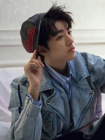 王俊凯：你是我的整个青春