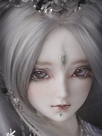 穿越到廢柴小姐身上