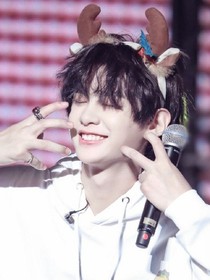 黄明昊:我的傲娇妹妹