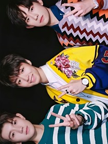 TFBOYS2018年湖南衛(wèi)視跨年晚會(huì)