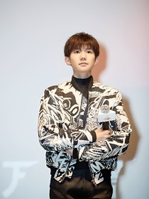 王源:因为爱上你