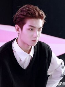 黄明昊：余生请多指教