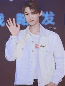黄明昊甜虐之旅