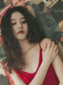 蓝梦。