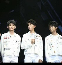 霸道总裁轻点宠。