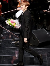 EXO：4光之少年