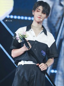 justin:唇角微甜