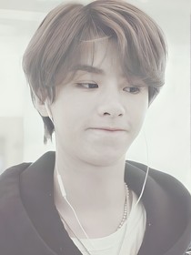 黃明昊：青梅既甜也可愛(ài)