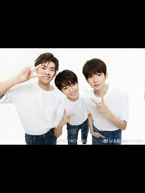 Tfboys与TF女团的故事