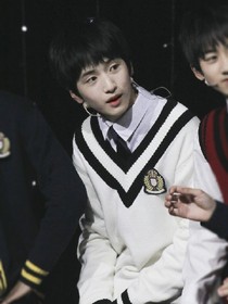 严浩翔.你倾城倾国也倾心