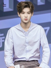 黄明昊：校园男神我爱你