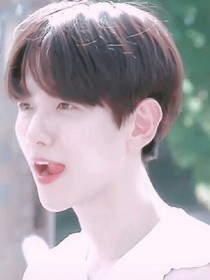 澈.