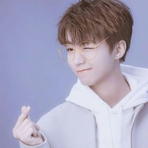 山中无老虎，猴子称霸王！