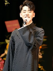 张云雷：汐云
