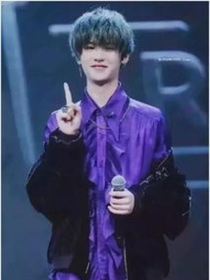 昊.美妝博主別太甜