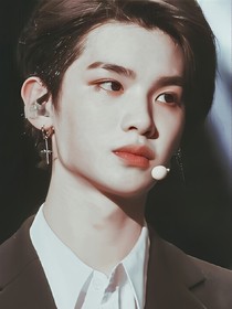 黃明昊：住在我隔壁的偶像