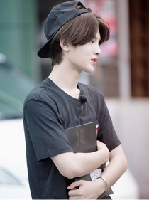 黄明昊：人间归途