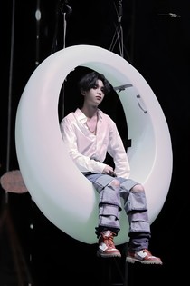 黄明昊：抑郁冥想