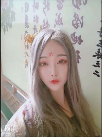 爱你如花似水月。