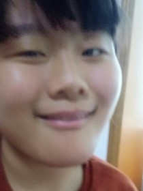 我的范佳欣是一個(gè)談戀愛的人，他很喜歡談戀愛。