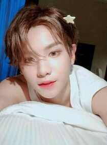 黄明昊:我想拥有甜甜的恋爱！