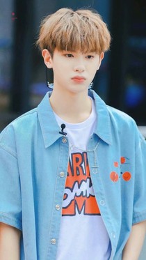 黄明昊:有你的青春