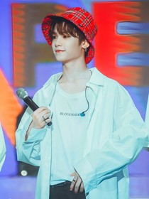 黄明昊：那段时光