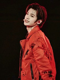 黃明昊:霸道總裁寵妻無(wú)度