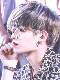 黃明昊：她是曙光