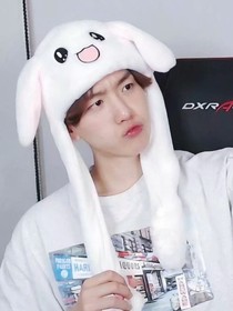 氪金玩家（EXO）