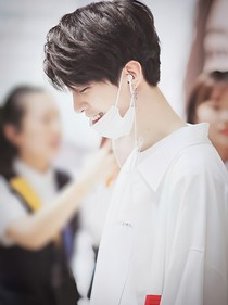 范丞丞:我的學(xué)長