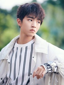 我的男友曾經(jīng)是愛豆