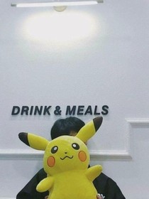 愛恨恰相逢