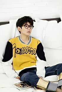 我們的少年時(shí)代（王源的身份是明星）