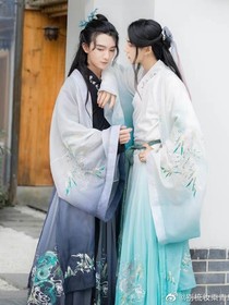 不知桑落酒，明年與誰傾