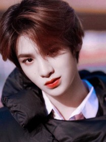 黄明昊：夏日桃陷