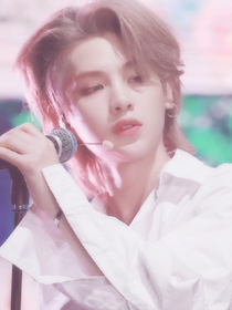 Justin黄明昊：黄少每天都想官宣