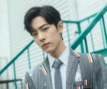 TFboys之嚴(yán)歷哥哥