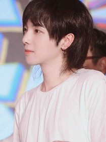华晨宇：爱情嘉人