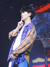 台风少年行之女孩行
