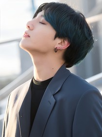 BTS：師弟別太撩