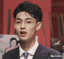 秦霄賢星辰