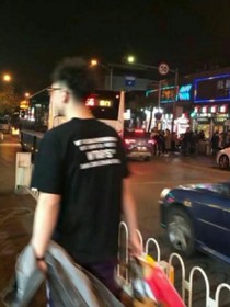 当你的邻居是王九龙时