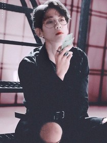 边伯贤：我的秘书小姐