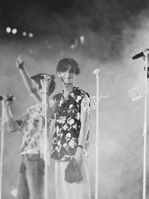 黄明昊：花开花落