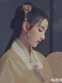 伊人笑回眸