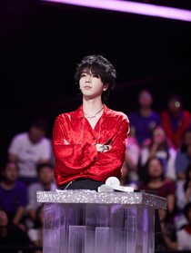 华晨宇：我的王牌女友