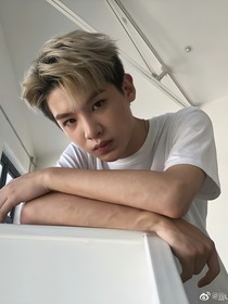 昊哥：愛豆自拍教科書