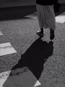 愛而生危